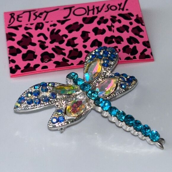 NWT Betsey Johnson dragonfly blue rainbow crystal pin/brooch AB - Picture 6 of 6